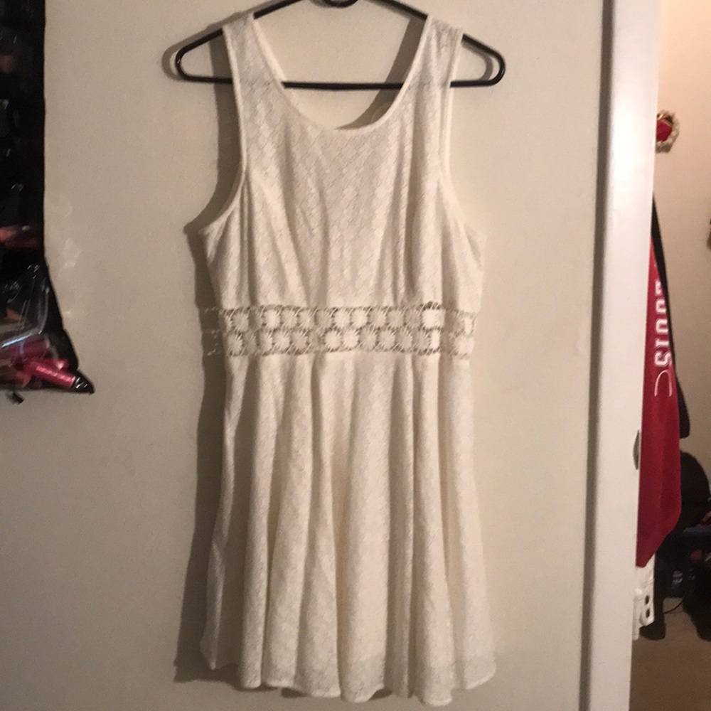 Beautiful lacy free people dress